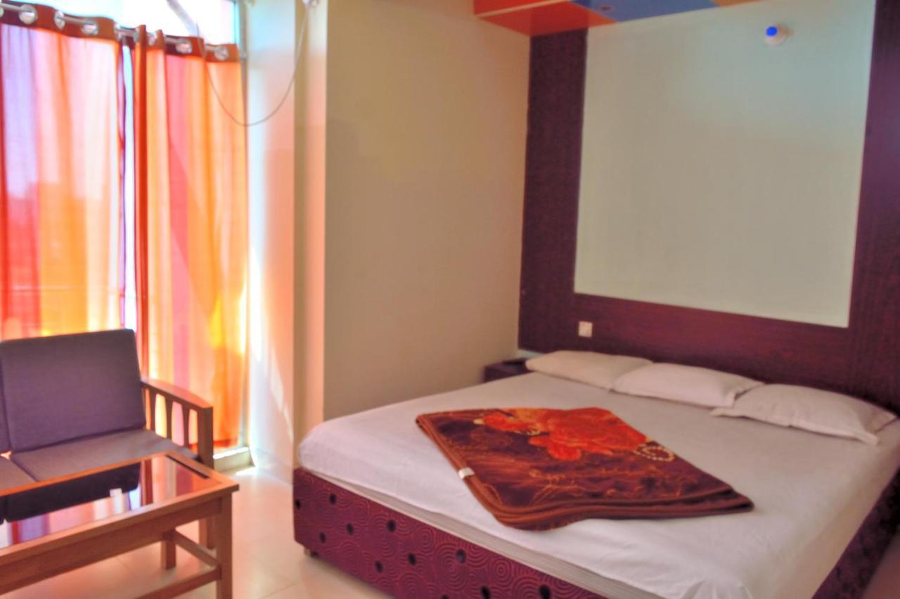 Hotel White Beach Koks Badźar Zewnętrze zdjęcie