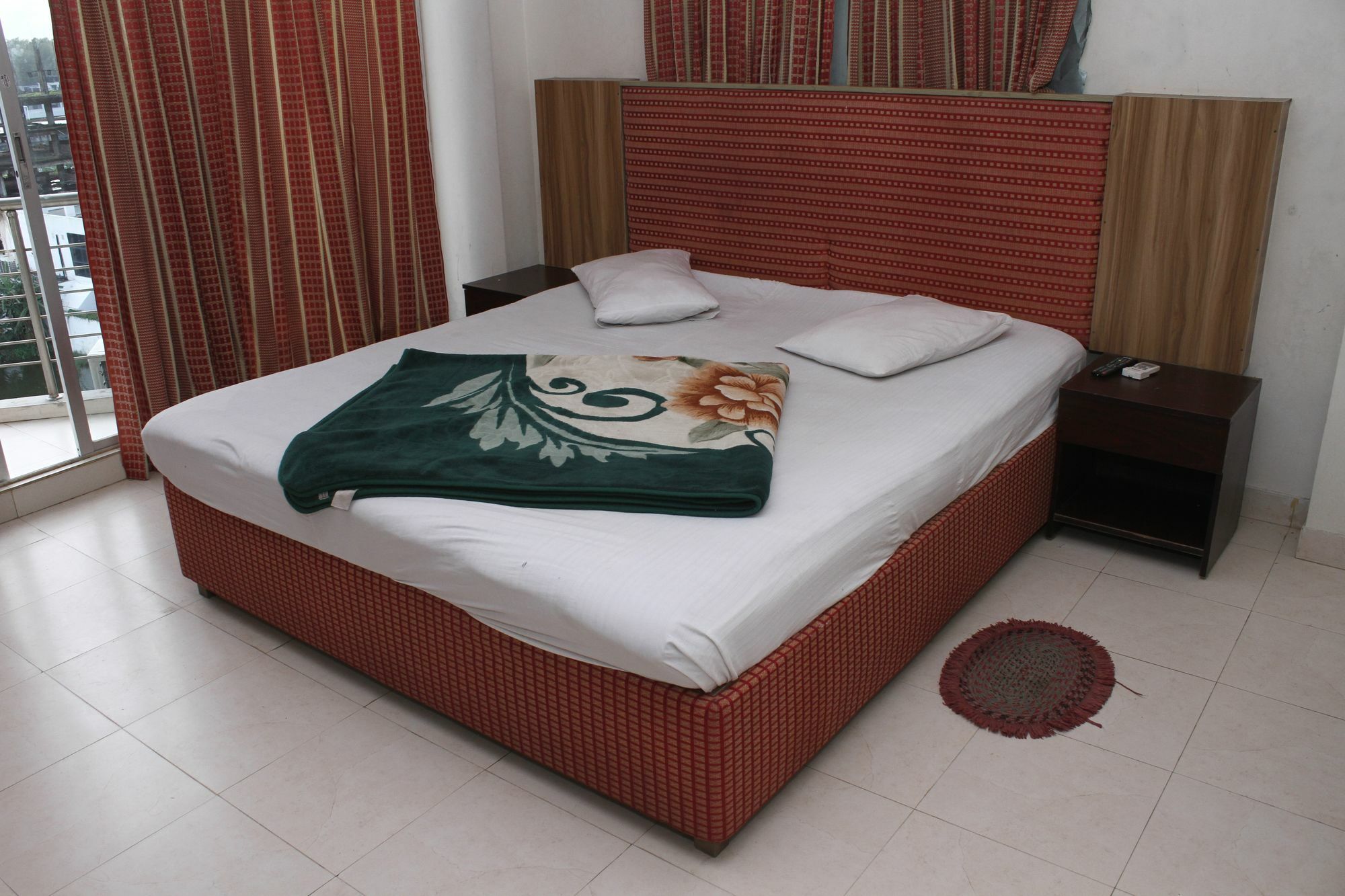 Hotel White Beach Koks Badźar Zewnętrze zdjęcie